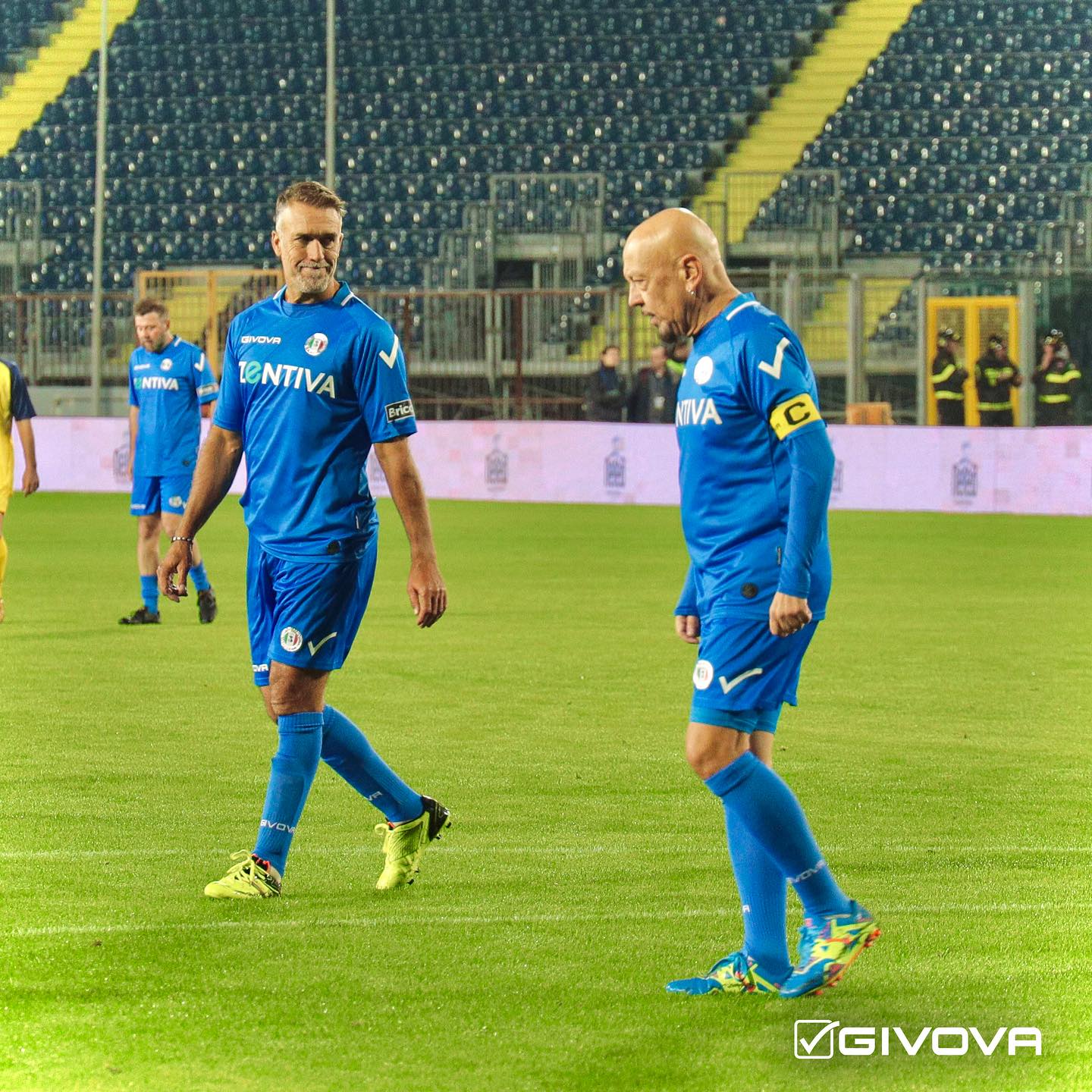 Kapitánské pásky Givova – symbol vůdcovství a týmové solidarity